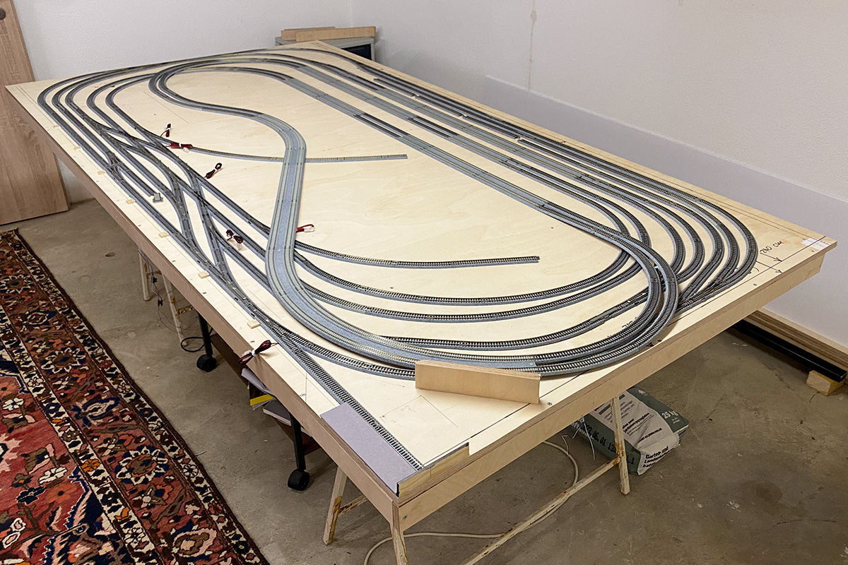 Birke Multiplex Eisenbahnplatte