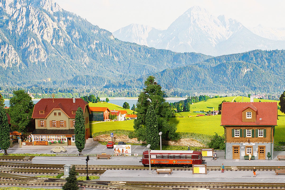 Alpen in Spur N: Modellbahnanlage mit Alpenmotiv